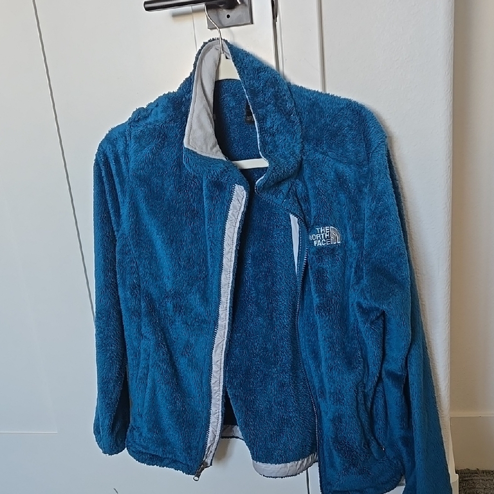 The North Face Fuzzy Blue Jacket| Medium